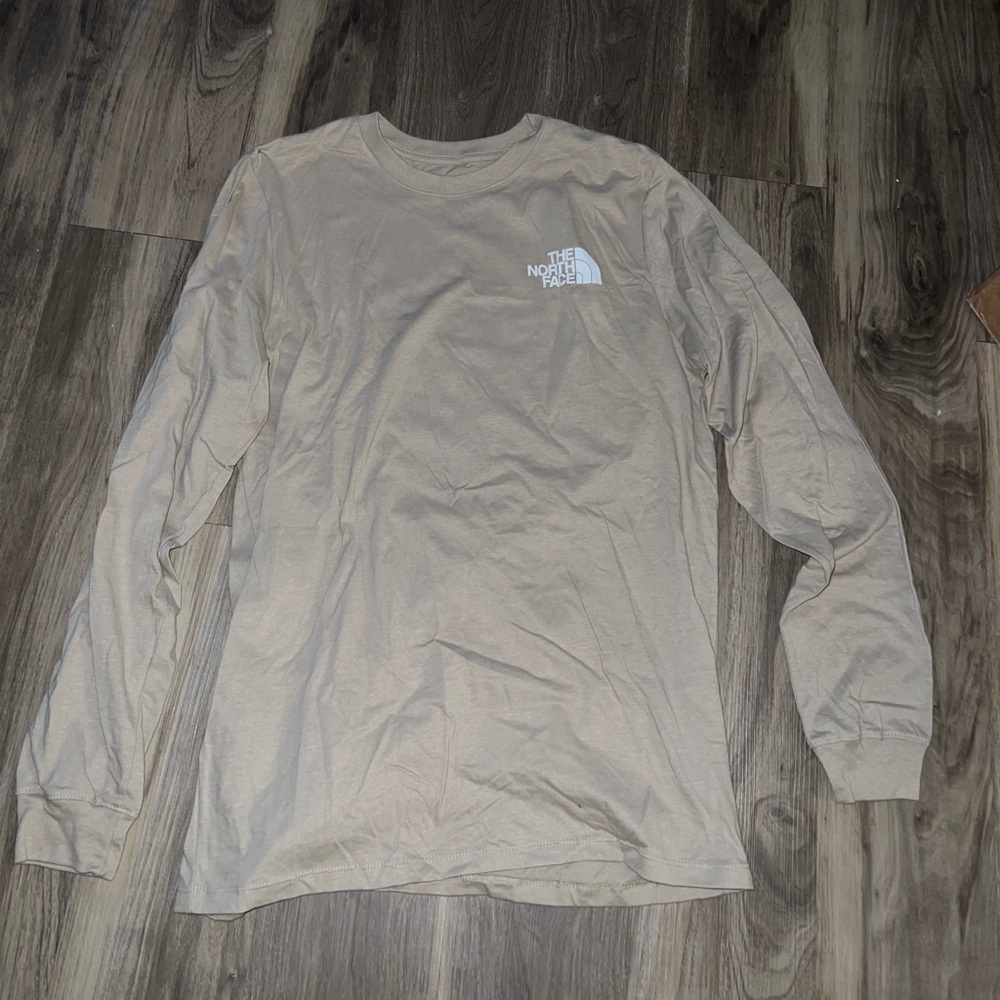 Men’s North Face Long Sleeve Shirt Medium